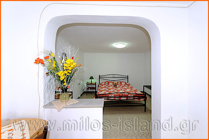 Iremia Rooms Adamantas  Exterior foto