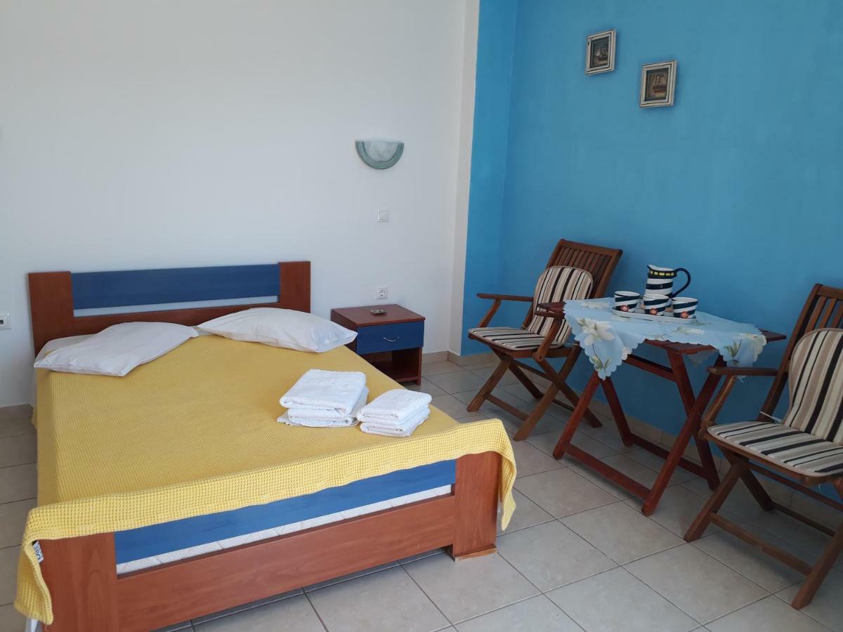 Iremia Rooms Adamantas  Exterior foto